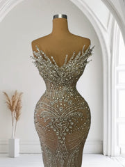 Starlight Siren – Sleeveless Long Silver Dress with Low-Cut Bodice