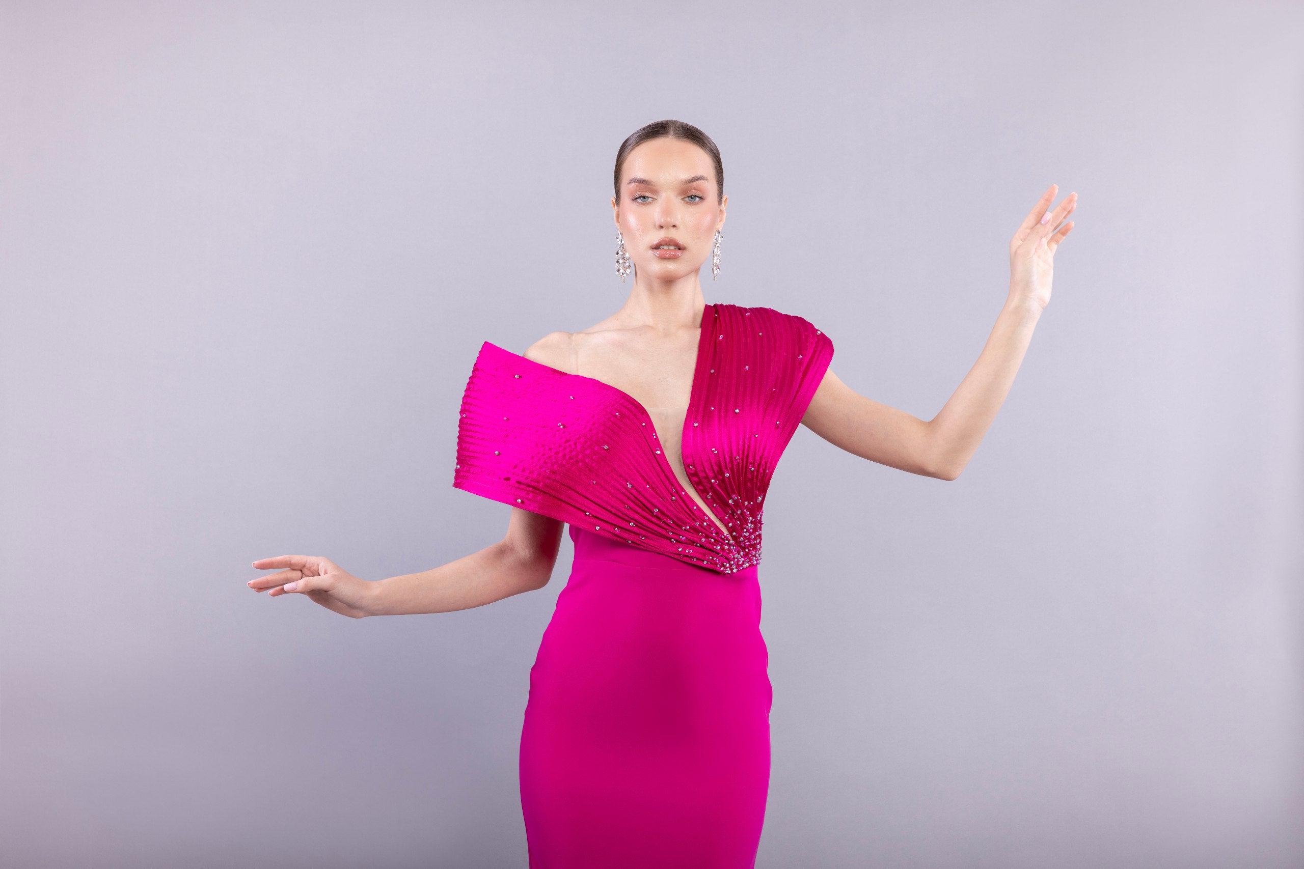 Poster Girls Gala Dinner Dress with Satin and Off-Shoulder Detail Fiona Secret Closet Poster Girls Gala Dinner Dress with Satin and Off-Shoulder Detail Fiona Secret Closet